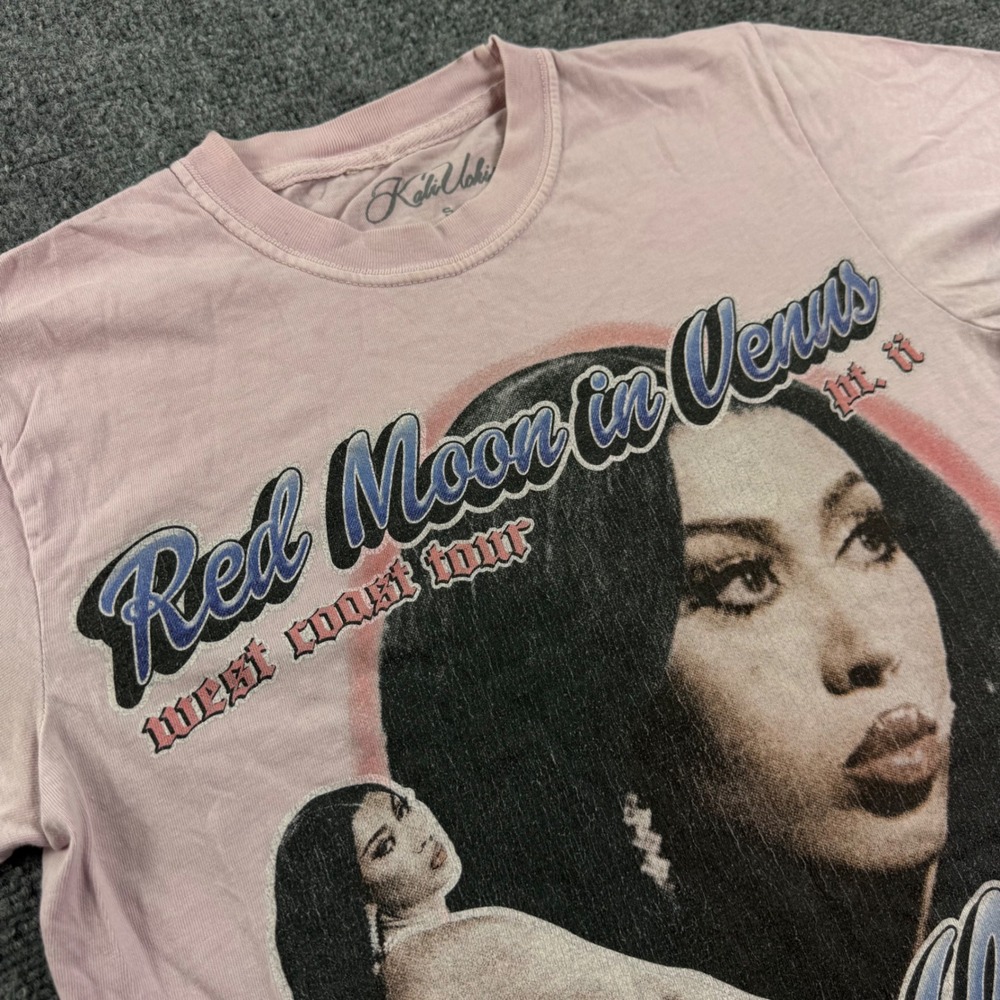 Kali Uchis Tour T-Shirt Small Pink Red Moon in Venus West Coast Women
